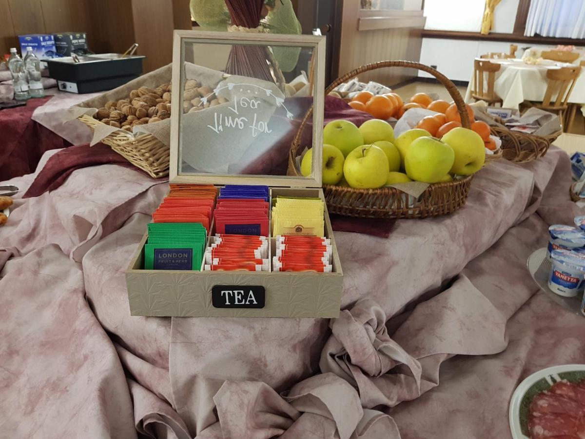 Hotel Alle Tre Baite Santa Caterina Valfurva Zewnętrze zdjęcie