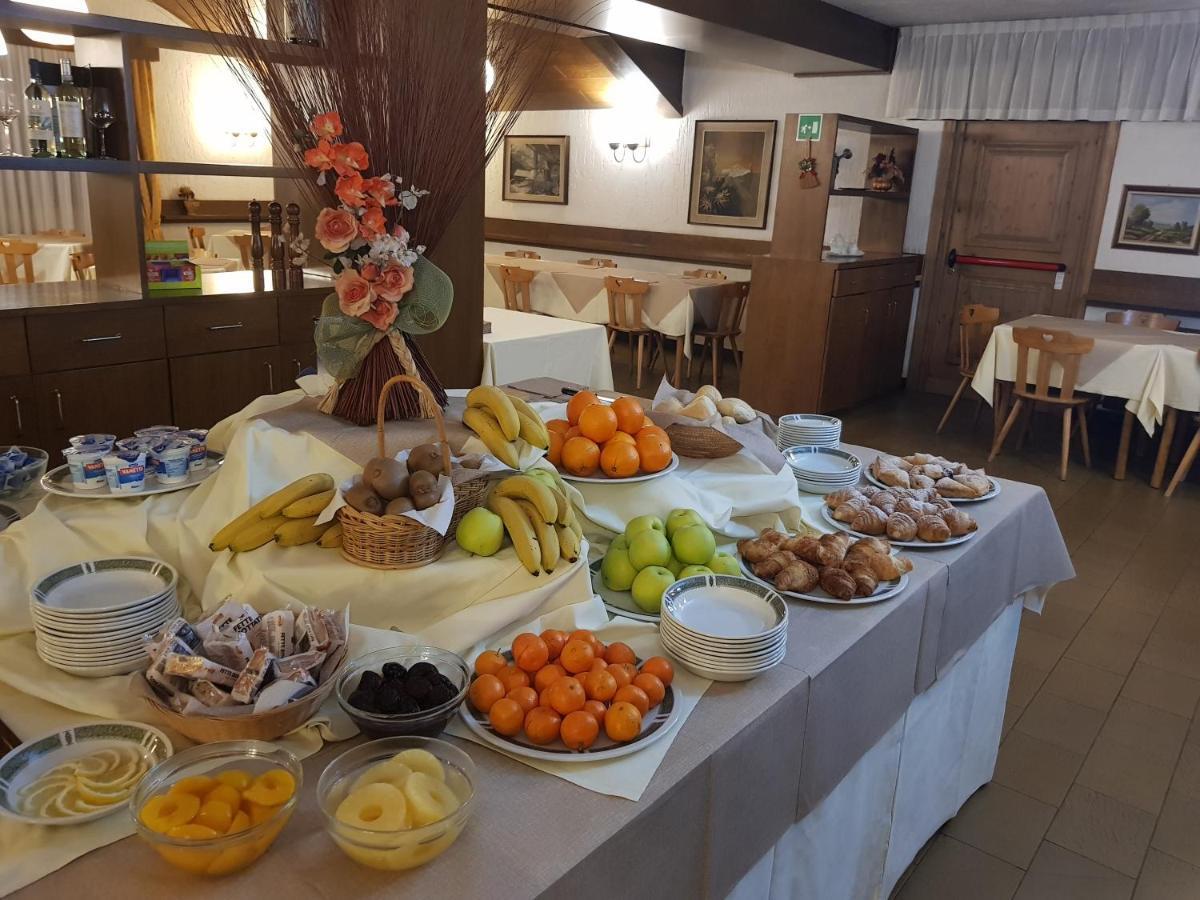 Hotel Alle Tre Baite Santa Caterina Valfurva Zewnętrze zdjęcie